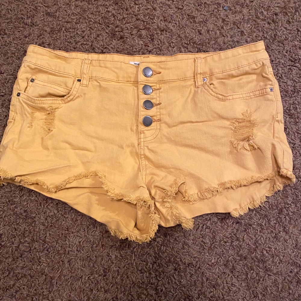 Yellow Billabong shorts